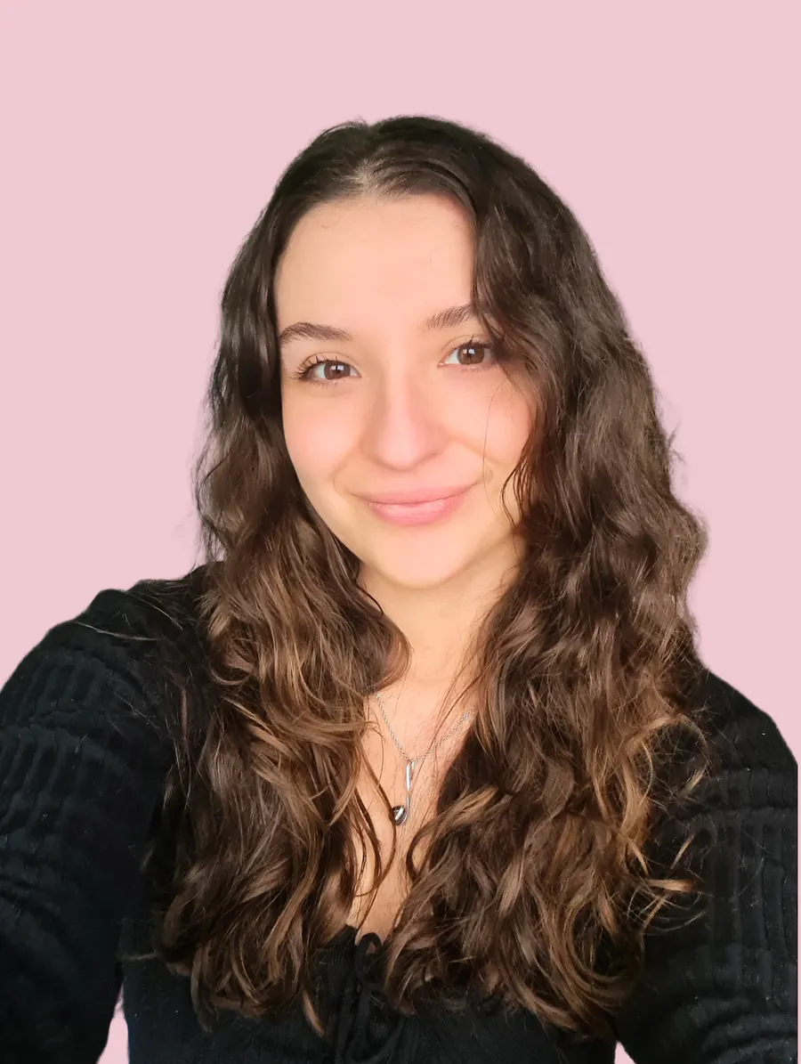 Silia Decortes, stratège de marque et webdesigner